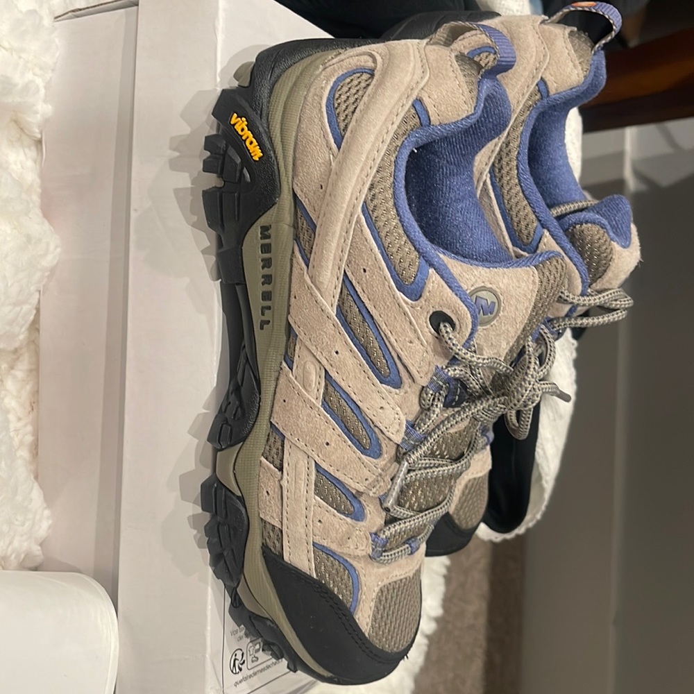 Hiking Shoes